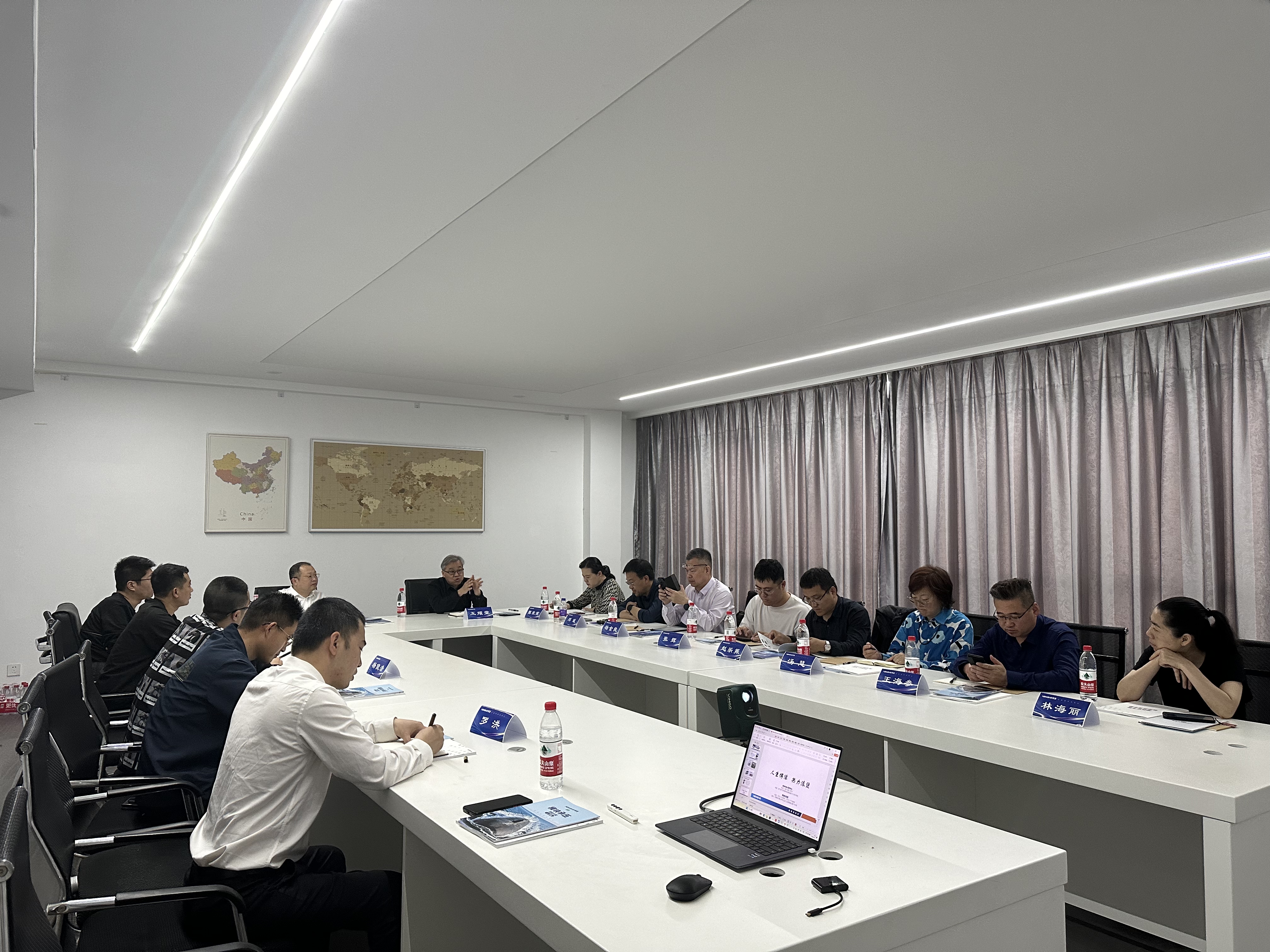 中国设计院专家与博浪交流热水技术